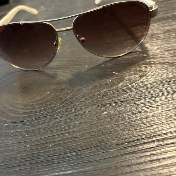 Ralph Lauren Gold Aviator Sunglasses with Brown Lens. Nose guard is missing - Picture 2 of 7